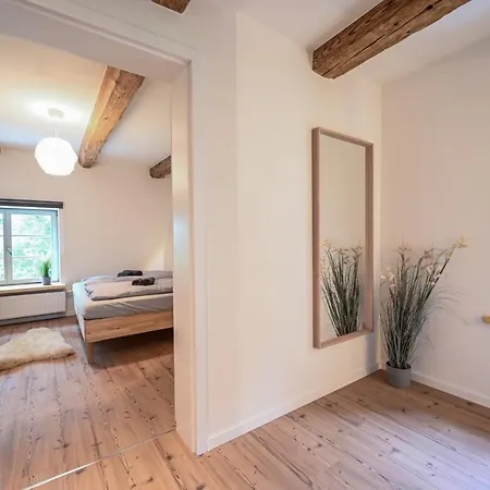 Moderne Und Gemutliche Maisonette-ferienwohnung Mit Terrasse Und Wallbox Im Farmhouse Bei Zittau * Eckartsberg