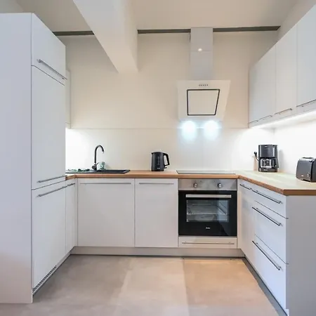 Moderne Und Gemutliche Maisonette-ferienwohnung Mit Terrasse Und Wallbox Im Farmhouse Bei Zittau شقة *