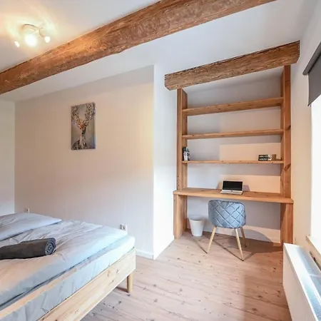 Moderne Und Gemutliche Maisonette-ferienwohnung Mit Terrasse Und Wallbox Im Farmhouse Bei Zittau